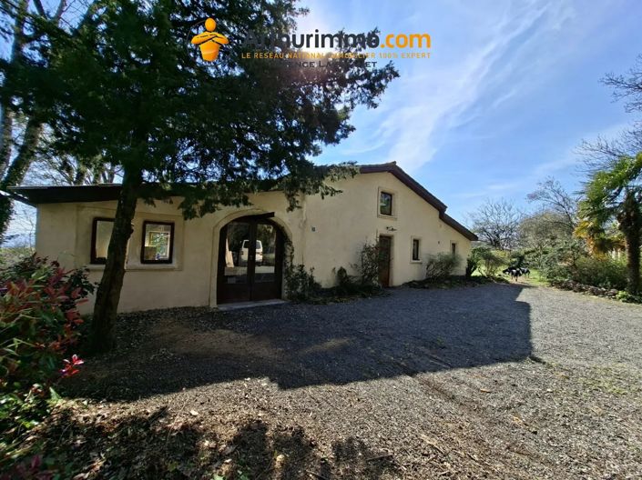 Image No.8-5 Bed House for sale