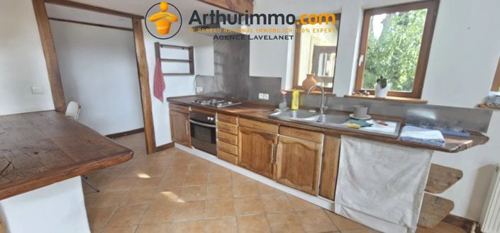 Image No.9-5 Bed House for sale