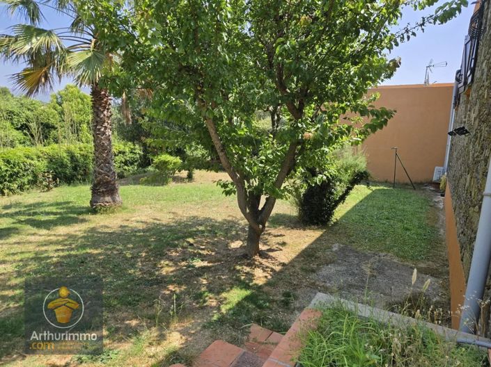 Image No.8-3 Bed House for sale