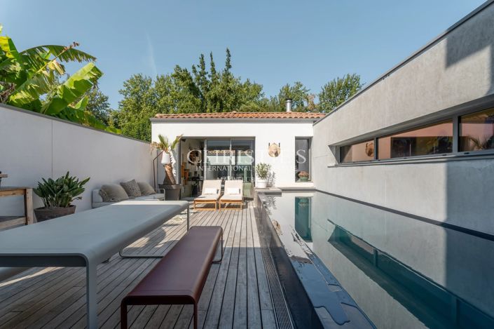 Image No.16-5 Bed House for sale