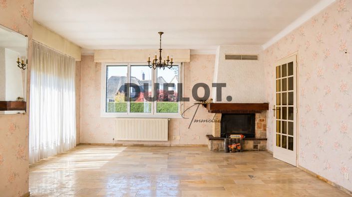 Image No.4-5 Bed House for sale