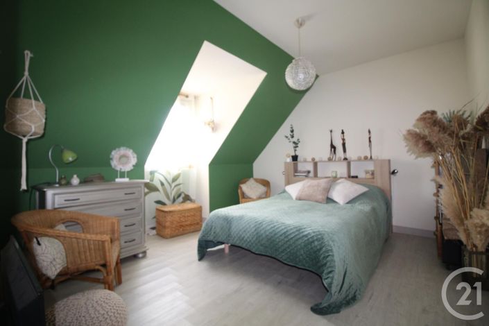 Image No.12-4 Bed House for sale