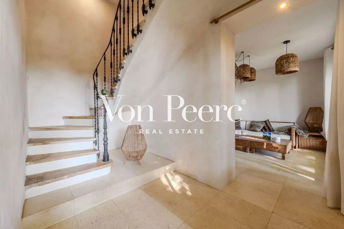 Image No.27-4 Bed House for sale