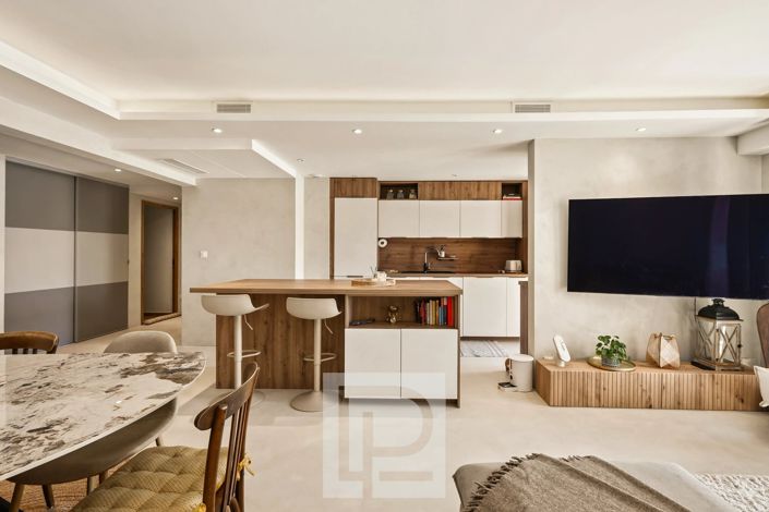 Image No.10-3 Bed Apartment for sale