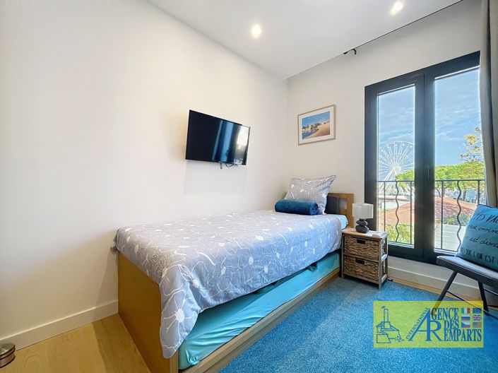 Image No.13-2 Bed Apartment for sale