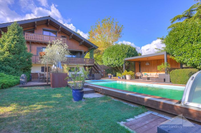 Image No.2-4 Bed House for sale
