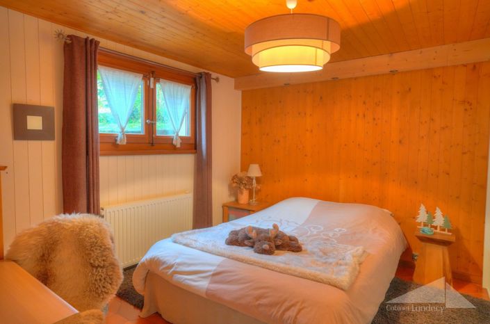 Image No.27-4 Bed House for sale