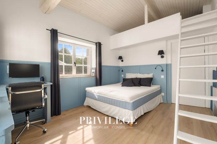 Image No.14-4 Bed House for sale