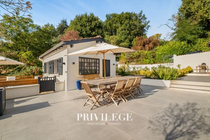 Image No.4-4 Bed House for sale
