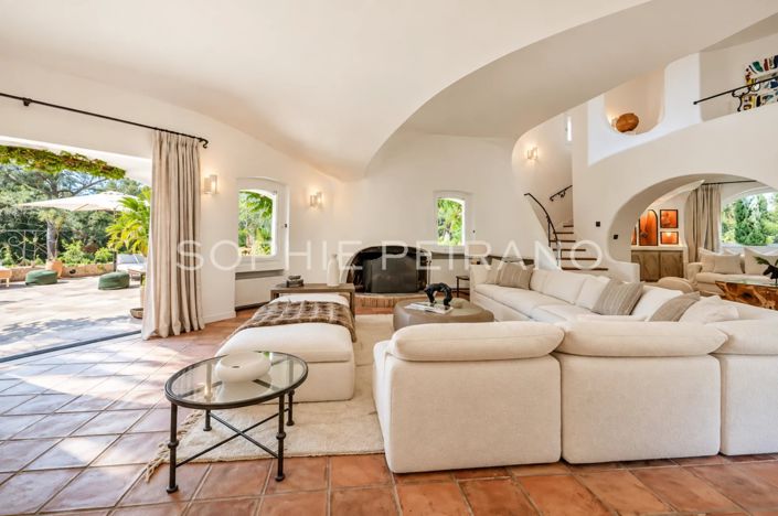 Image No.3-13 Bed House for sale
