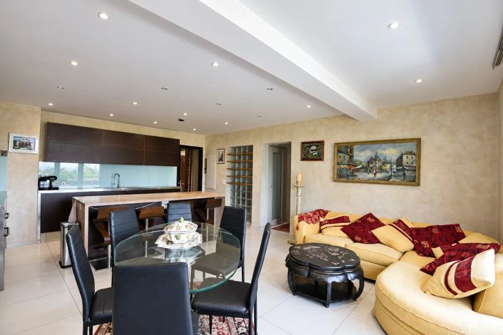 Image No.4-3 Bed Apartment for sale
