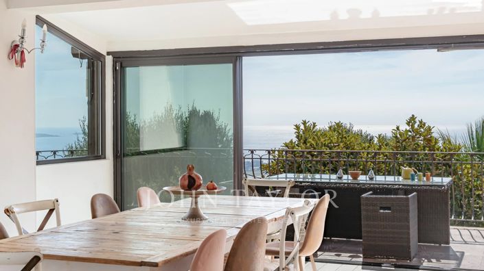 Image No.8-6 Bed House for sale
