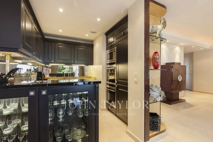 Image No.9-3 Bed Apartment for sale