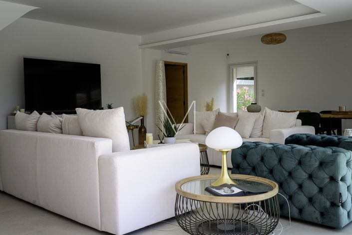 Image No.20-5 Bed House for sale