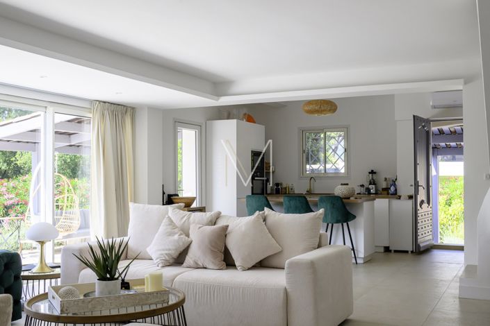 Image No.4-5 Bed House for sale