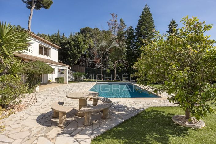 Image No.7-3 Bed House for sale