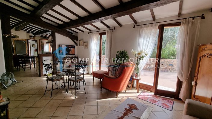 Image No.7-3 Bed House for sale