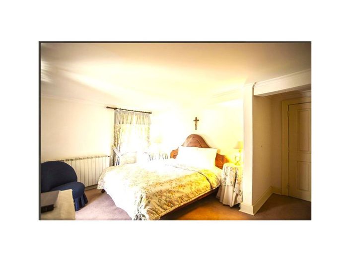 Image No.28-17 Bed House for sale