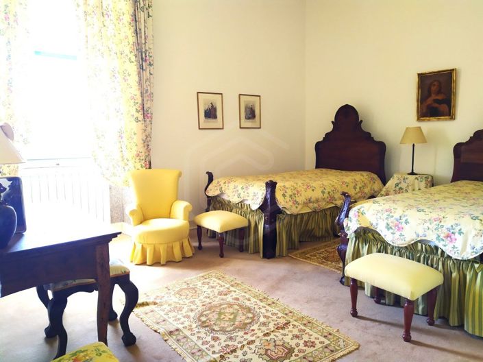 Image No.35-17 Bed House for sale