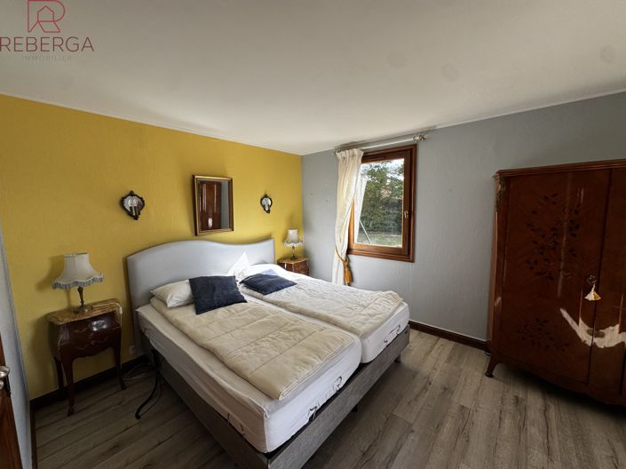 Image No.13-4 Bed House for sale