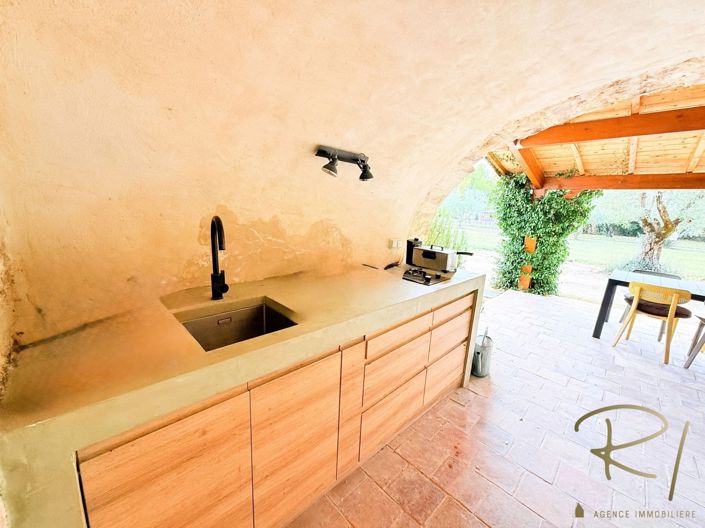 Image No.12-4 Bed House for sale