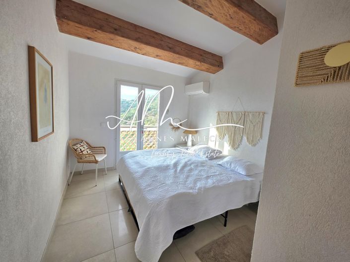 Image No.7-4 Bed House for sale