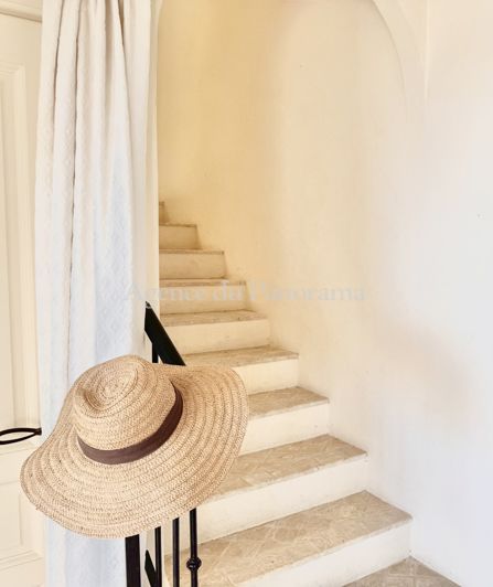 Image No.20-4 Bed House for sale