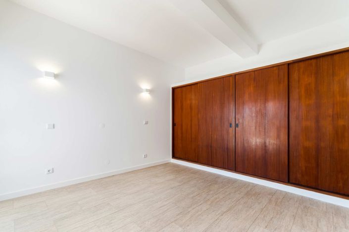 Image No.14-Appartement de 2 chambres à vendre