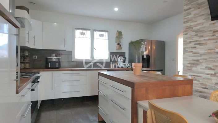 Image No.5-3 Bed House for sale