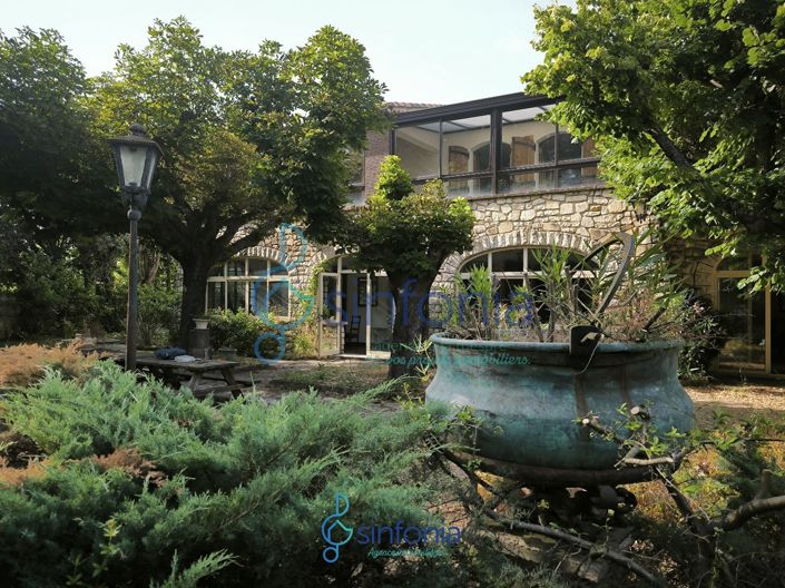 Image No.21-5 Bed House for sale