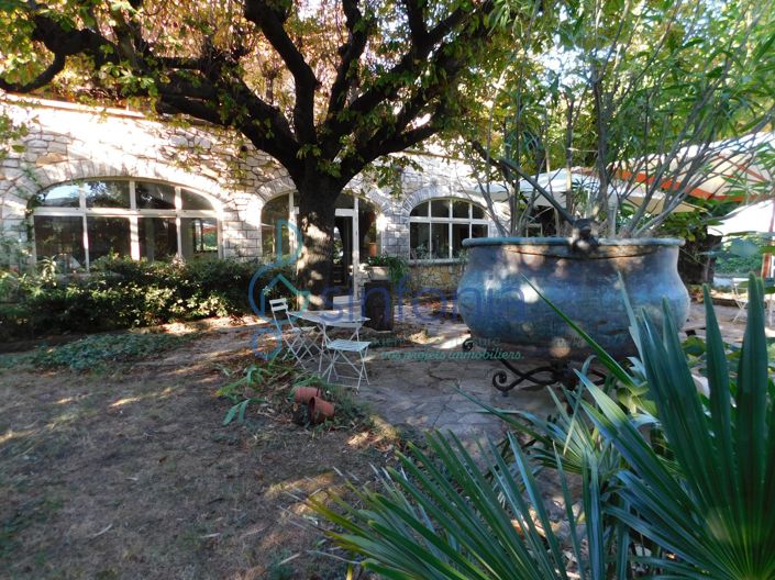 Image No.3-5 Bed House for sale