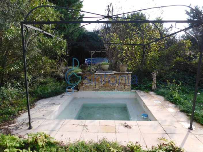 Image No.6-5 Bed House for sale