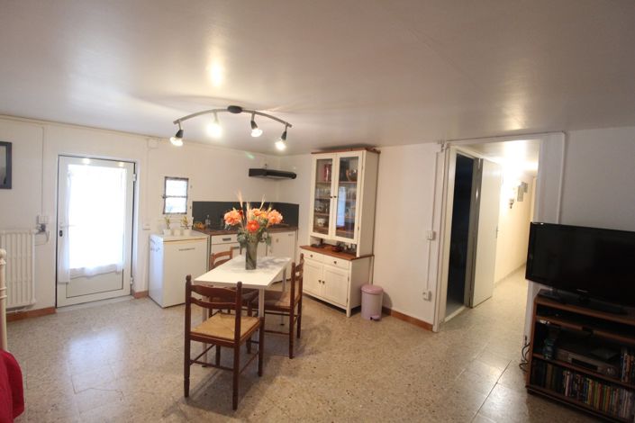 Image No.22-3 Bed House for sale