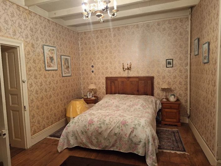 Image No.12-3 Bed House for sale