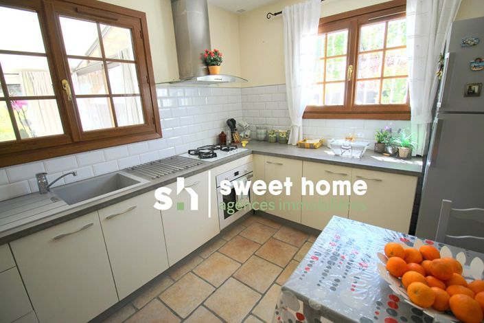 Image No.7-2 Bed House for sale