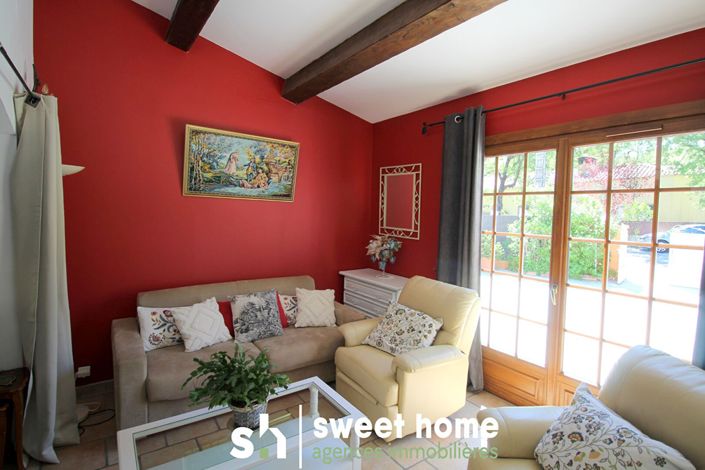 Image No.8-2 Bed House for sale