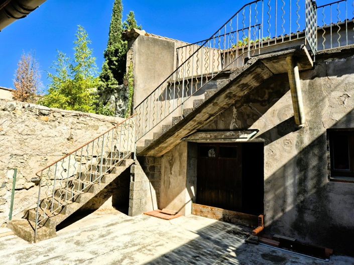 Image No.11-4 Bed House for sale