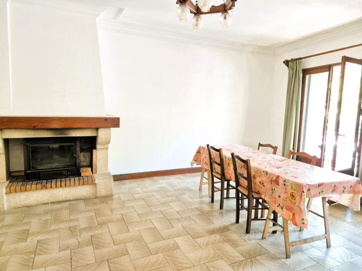 Image No.3-4 Bed House for sale
