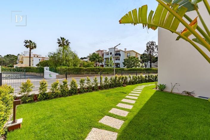 Image No.29-3 Bed Apartment for sale