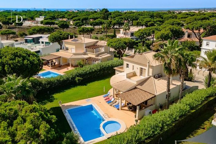 Image No.31-4 Bed House for sale