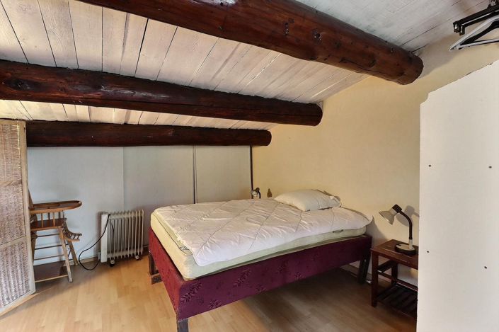 Image No.9-2 Bed House for sale