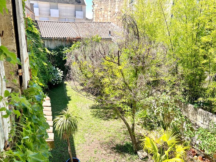 Image No.17-5 Bed House for sale