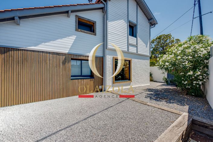 Image No.12-4 Bed House for sale