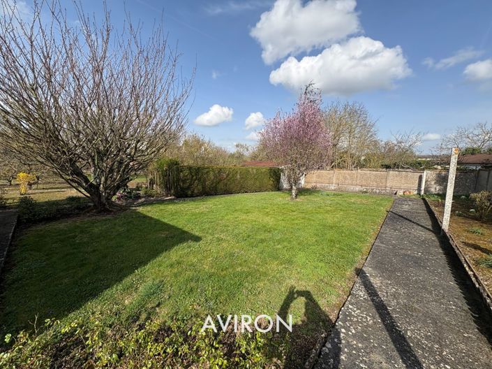 Image No.2-3 Bed House for sale