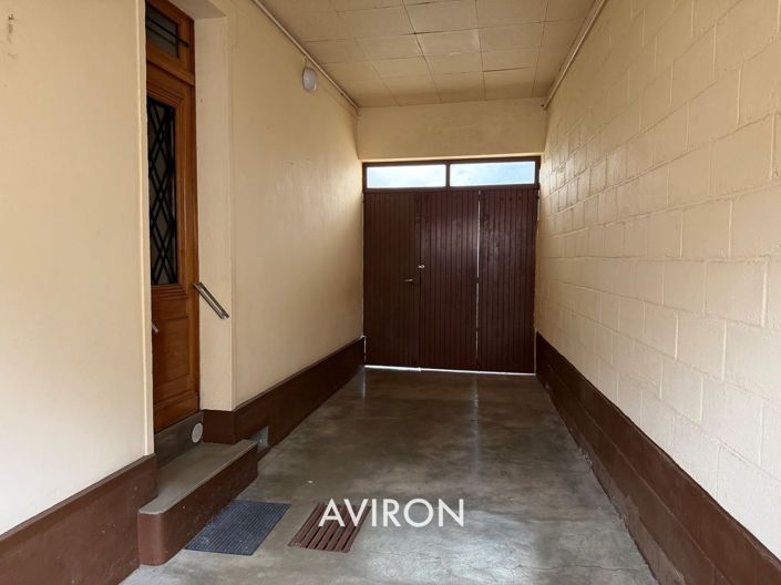 Image No.25-3 Bed House for sale