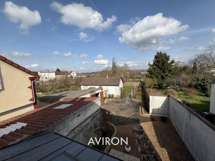 Image No.7-3 Bed House for sale