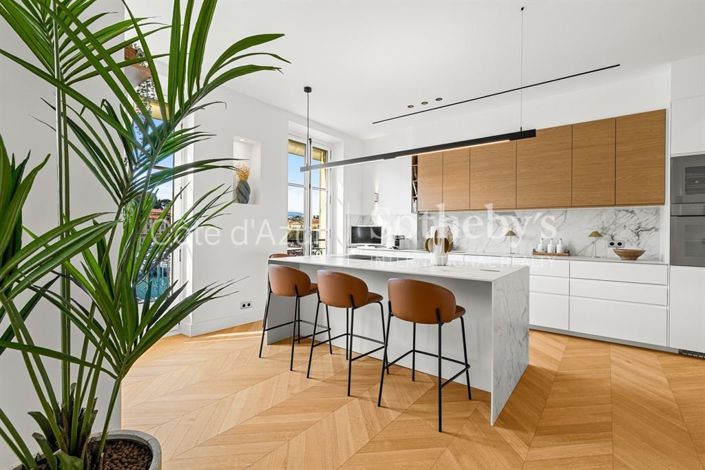 Image No.7-3 Bed Apartment for sale