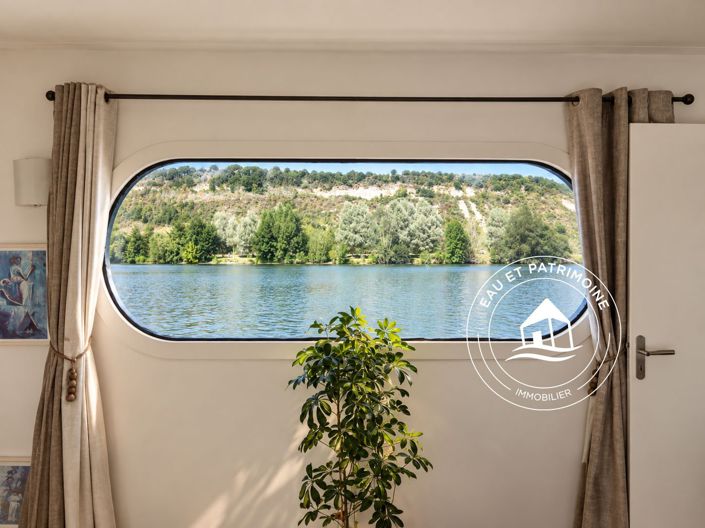 Image No.10-5 Bed House for sale