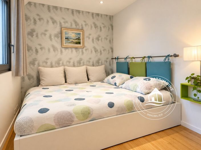 Image No.16-5 Bed House for sale