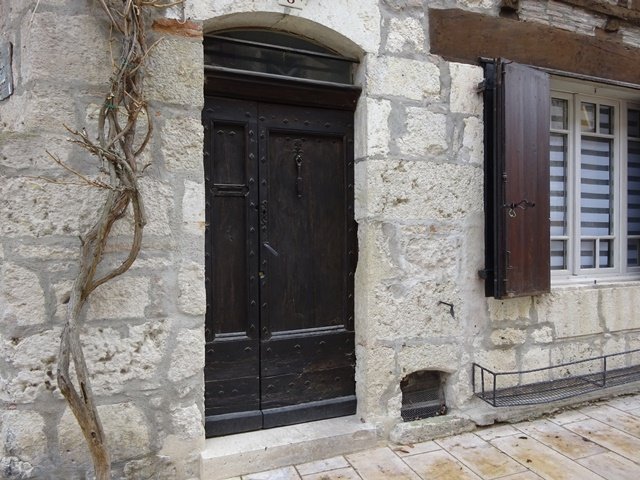 Image No.3-2 Bed House for sale